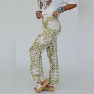 NWOT Three Bird Nest Crochet Pant